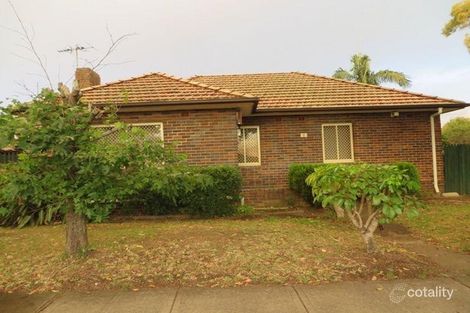 Property photo of 2 Iluka Street Riverwood NSW 2210