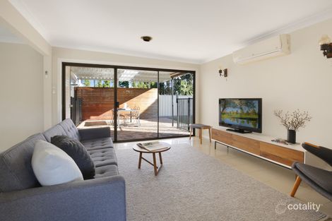 Property photo of 122 Blackman Parade Unanderra NSW 2526