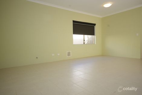 Property photo of 5D Oakney Avenue Nollamara WA 6061