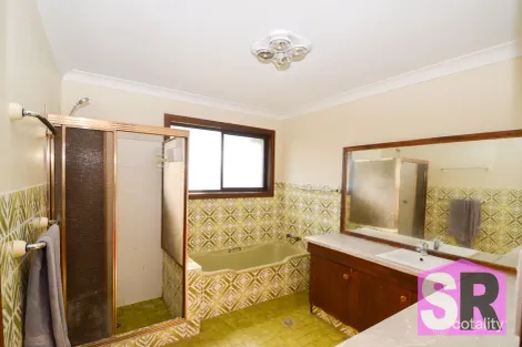 Property photo of 3 Manse Street Guyra NSW 2365