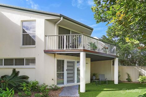 2/2 Advance Pl, Sunrise Beach, QLD 4567