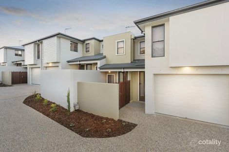 Property photo of 7/223A Mackenzie Street Centenary Heights QLD 4350