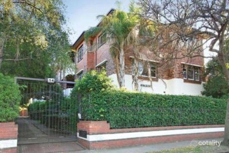 3/14 Robe St, St Kilda, VIC 3182