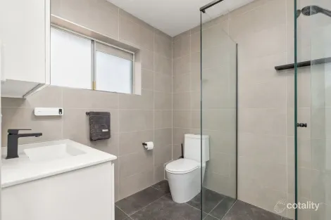 Property photo of 3/61 Park Road Wooloowin QLD 4030