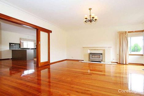 Property photo of 11 Nutwood Street Reservoir VIC 3073