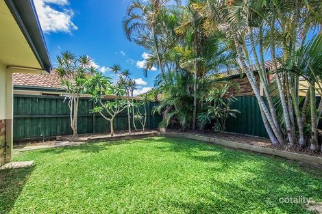 Property photo of 18 Trade Winds Drive Helensvale QLD 4212