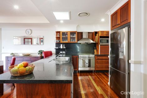 Property photo of 17 Hibertia Avenue Elanora QLD 4221