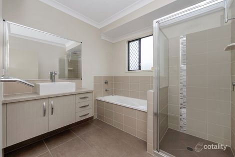 Property photo of 52 Poinsettia Drive Bohle Plains QLD 4817