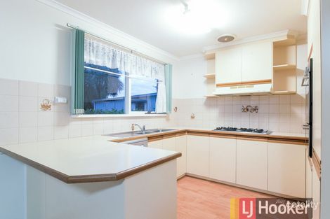 Property photo of 25 Edeys Run Hampton Park VIC 3976
