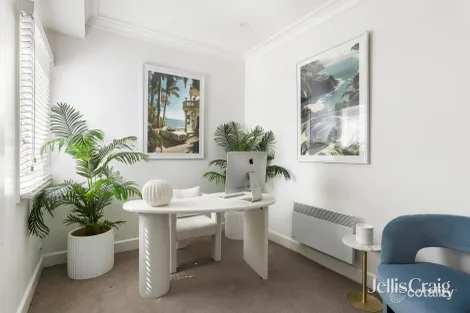 Property photo of 104 Linacre Road Hampton VIC 3188