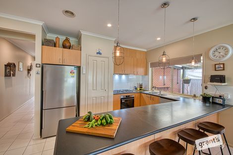 Property photo of 25 St Leonard Way Pakenham VIC 3810