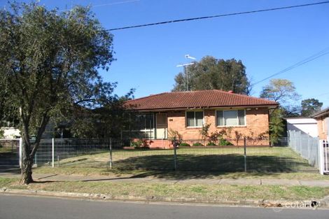 52 Aitape Cres, Whalan, NSW 2770