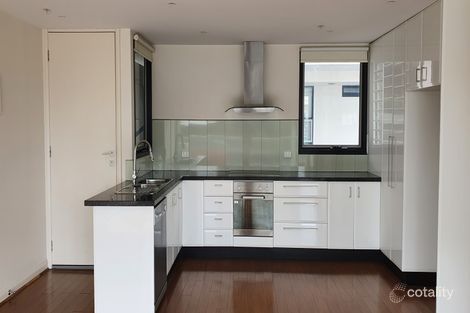 1/30 Swindon Rd, Hughesdale, VIC 3166