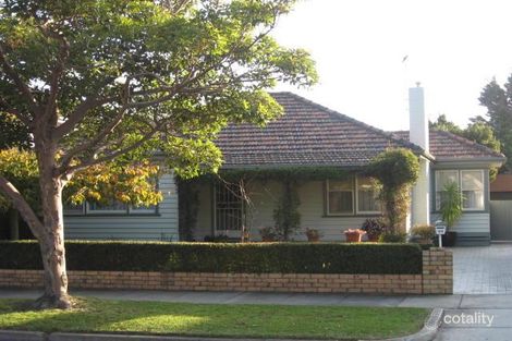 99 Victor Rd, Bentleigh East, VIC 3165