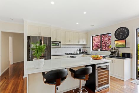 Property photo of 5 Figtree Lane Strathdale VIC 3550