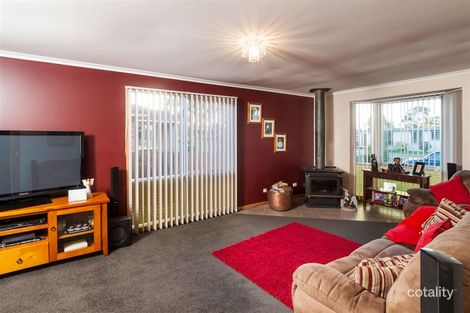 7 Valley Rd, Devonport, TAS 7310