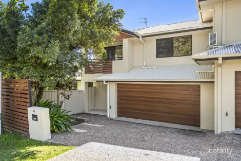 2/33 Melinda St, Southport, QLD 4215