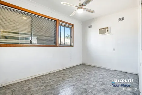 Property photo of 62 Siemens Crescent Emerton NSW 2770