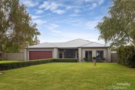 Property photo of 6 Numbat Place Warragul VIC 3820