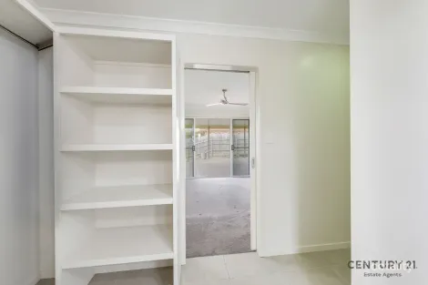 Property photo of 26 Neville Drive Branyan QLD 4670