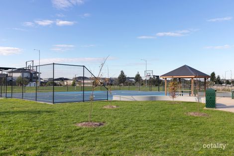 Property photo of 27 Carbery Way Lucas VIC 3350