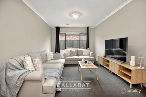 Property photo of 6 Marxsen Parade Lucas VIC 3350