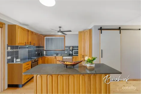 Property photo of 2 Grimley Close Penrith NSW 2750