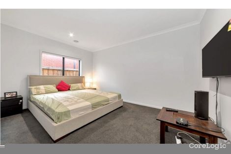 Property photo of 23 Broadbank Crescent Clyde North VIC 3978