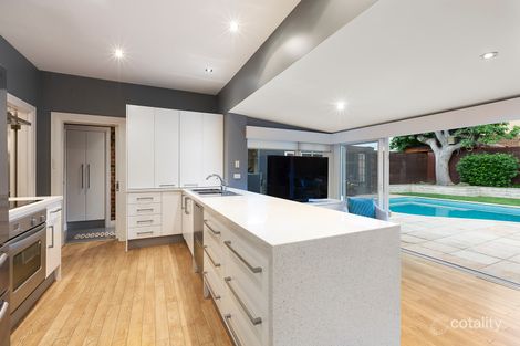 Property photo of 8 Tuxen Court Brighton East VIC 3187