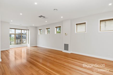 Property photo of 2/36-38 Bradley Street Newport VIC 3015