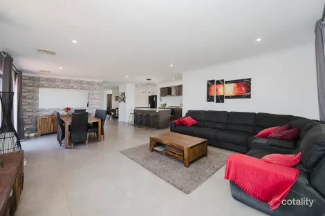 Property photo of 3 Capilano Avenue Yanchep WA 6035