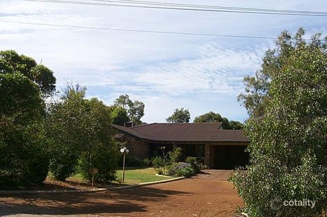 54 Kathleen Rd, Lesmurdie, WA 6076