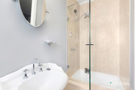 19 Lady Beverly Cct, Somerville, VIC 3912