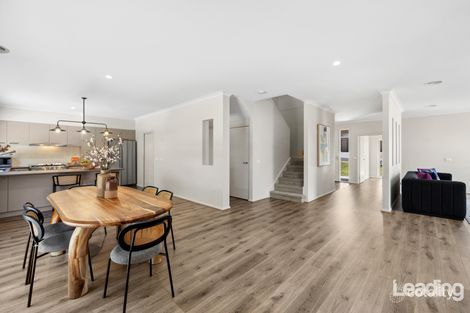 Property photo of 34 Baggygreen Street Sunbury VIC 3429