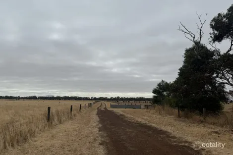 15 Tarrington-Strathkellar Rd, Strathkellar, VIC 3301