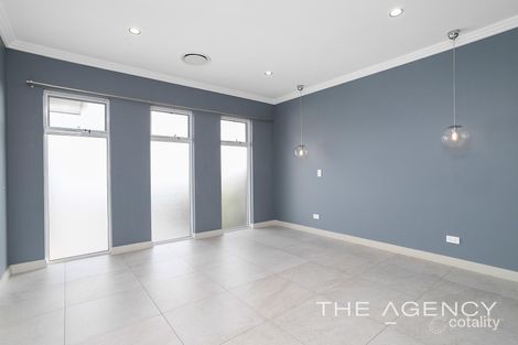 Property photo of 7A Rye Place Nollamara WA 6061
