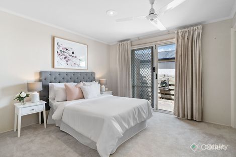 Property photo of 2 Clarendon Drive Somerville VIC 3912