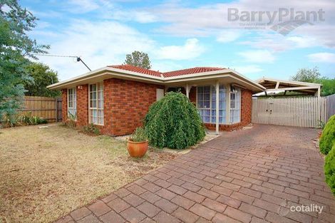 12 Hawkins Pl, Melton, VIC 3337