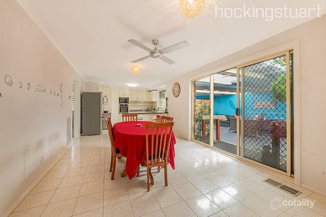 Property photo of 19 Greenbriar Way Cranbourne West VIC 3977