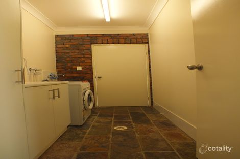 Property photo of 2 Martin Place Emerald QLD 4720