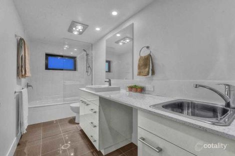 Property photo of 23/1 Harrys Road Taringa QLD 4068