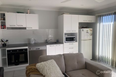 Property photo of 2/5 Awoonga Crescent Morayfield QLD 4506