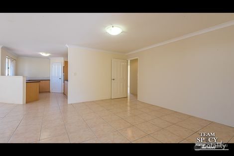 Property photo of 3/11 Longhurst Way Queens Park WA 6107