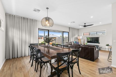 Property photo of 17 Hammersmith Road Wyndham Vale VIC 3024