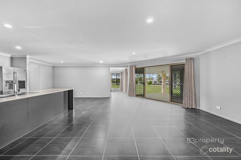 Property photo of 1 Arlington Way Kensington Grove QLD 4341