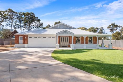 Property photo of 7 Ash Road Carmel WA 6076