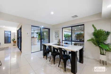Property photo of 5 Gregan Court Shailer Park QLD 4128