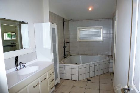 Property photo of 2126 Glenelg Highway Lake Bolac VIC 3351
