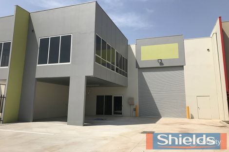 1/30 Ravenhall Way, Ravenhall, VIC 3023