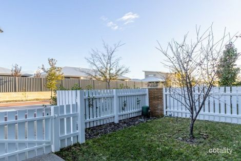 6 Azurite Way, Treeby, WA 6164